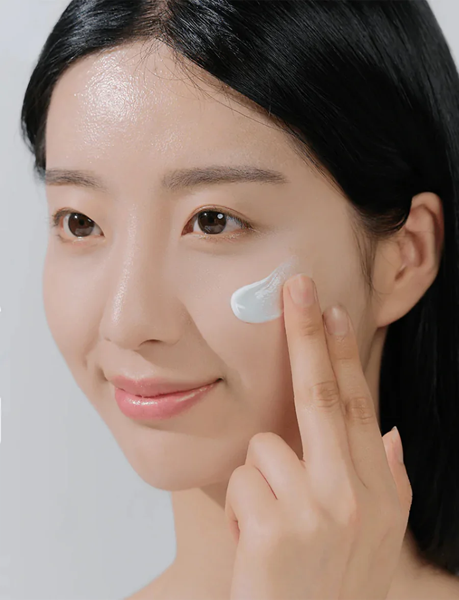 Skin1004 Hyalu-Cica Water-Fit Sun Serum (SPF50+ PA++++)  |50ml